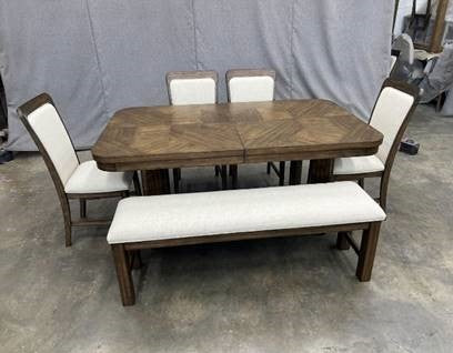 BROADMOOR DINING TABLE (2x16" LEAF)