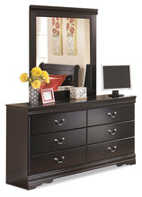 Load image into Gallery viewer, Huey Vineyard Queen Sleigh Bed with Mirrored Dresser
